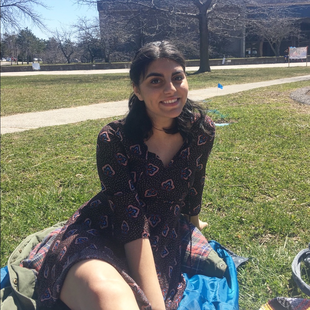 Meet your Posher, Jasmine